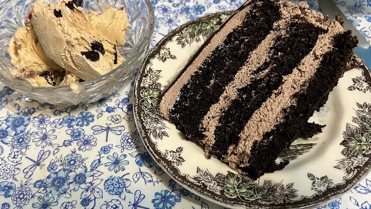Asian Bakery bakes